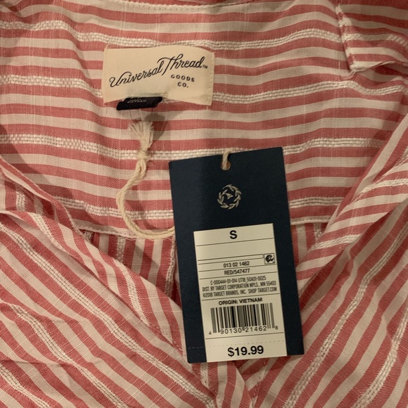 Universal Thread collared wrap top - Picture 2 of 4